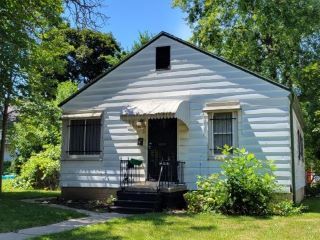 Foreclosed Home - 4861 N 24TH ST, 53209