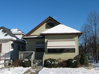 Foreclosed Home - 2454 WAUWATOSA AVE, 53213