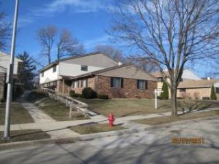 Foreclosed Home - 9440 W MAPLE CT, 53214