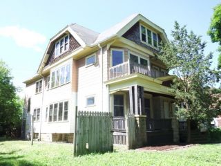 Foreclosed Home - 2711 2713 W Auer Ave 2, 53216