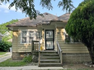 Foreclosed Home - 3429 N 39TH ST, 53216