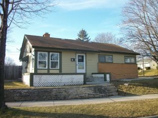 Foreclosed Home - 5125 N 81ST ST, 53218