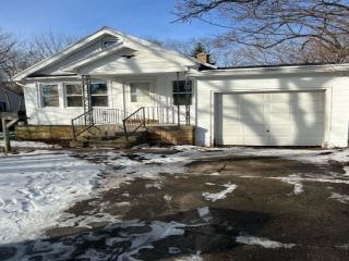 Foreclosed Home - 4867 N 53RD ST, 53218