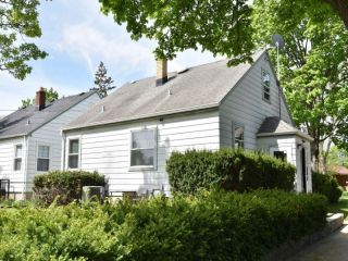 Foreclosed Home - 4572 N 70TH ST, 53218