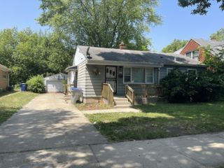 Foreclosed Home - List 100856385
