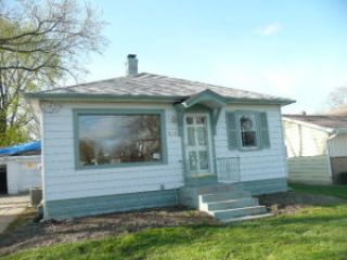 Foreclosed Home - 2437 W KIMBERLY AVE, 53221