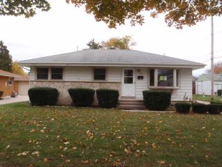 Foreclosed Home - 4310 N 80TH ST, 53222