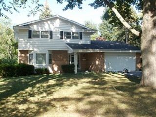 Foreclosed Home - 9854 W ARGONNE DR, 53222