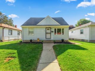 Foreclosed Home - 3944 N 79TH ST, 53222