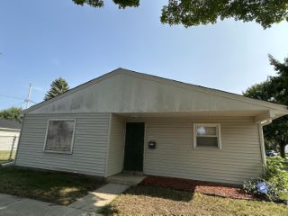 Foreclosed Home - 7727 W TOWNSEND ST, 53222