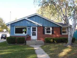 Foreclosed Home - 6338 W BOEHLKE AVE, 53223