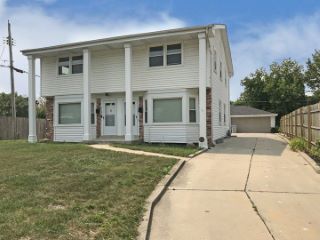 Foreclosed Home - 5121 N 106TH ST, 53225