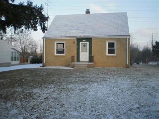 Foreclosed Home - 10432 W MANOR PARK DR, 53227