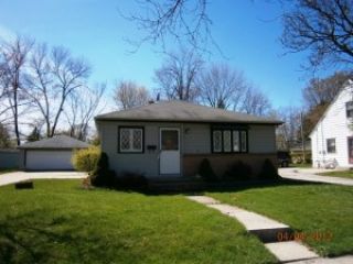 Foreclosed Home - 2945 S 105TH ST, 53227