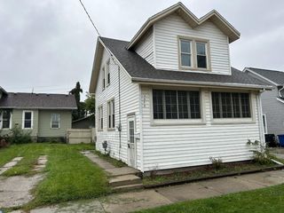 Foreclosed Home - 1308 CHATHAM ST, 53402