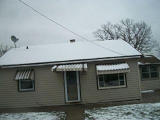 Foreclosed Home - 1629 6TH ST, 53511