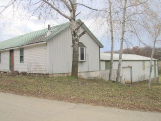 Foreclosed Home - N8585 HAY HOLLOW RD, 53516