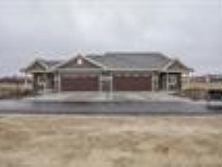 Foreclosed Home - 821 VINEYARD DR, 53523