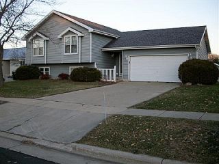 Foreclosed Home - 910 CLOVER LN, 53532