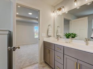 Foreclosed Home - List 101347235