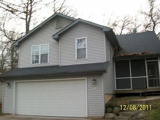 Foreclosed Home - 101 MENOMINEE DR, 53534