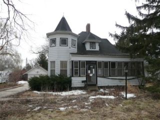 Foreclosed Home - 469 W MAIN ST, 53536