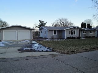 Foreclosed Home - 231 2ND ST, 53561