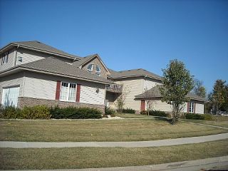 Foreclosed Home - 1010 PARKVIEW DR, 53563