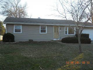 Foreclosed Home - 15 W BASSWOOD LN, 53563