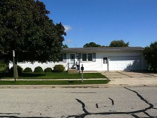 Foreclosed Home - 2110 4TH AVE, 53566