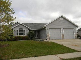 Foreclosed Home - 2008 TUMBLEWEED DR, 53578