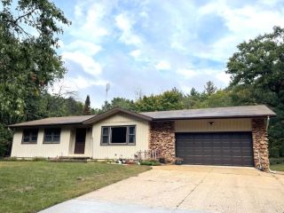 Foreclosed Home - S12108 LARSON RD, 53588