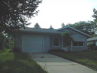 Foreclosed Home - 517 BERRY ST, 53589