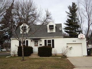 Foreclosed Home - 102 MAPLE ST, 53590