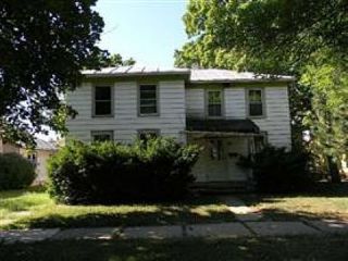 Foreclosed Home - 227 7TH AVE, 53913