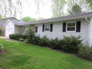 Foreclosed Home - 213 AVALON RD, 53925
