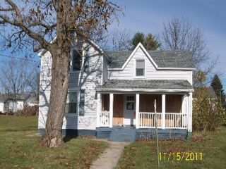 Foreclosed Home - W6462 E PINE ST, 53926
