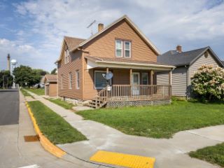 Foreclosed Home - 318 S MADISON ST, 53963
