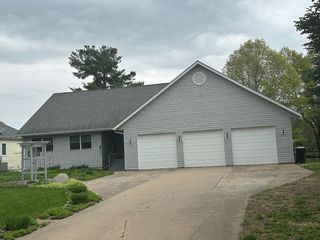 Foreclosed Home - 625 SHOREVIEW CT, 54001