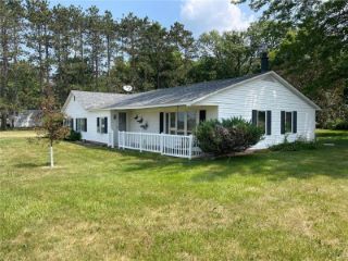 Foreclosed Home - N4914 US HIGHWAY 63, 54011