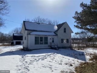 Foreclosed Home - 400 S MAIN ST, 54028