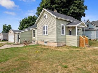 Foreclosed Home - 217 OAK ST, 54130