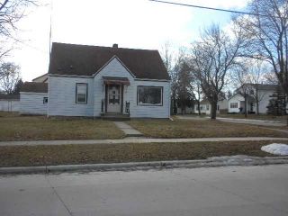 Foreclosed Home - 121 W 1ST ST, 54136
