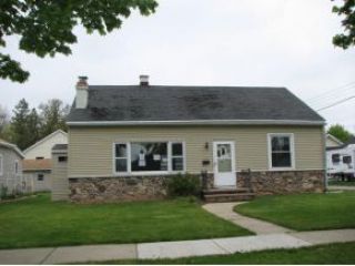 Foreclosed Home - 208 E 2ND ST, 54136