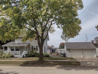 Foreclosed Home - 244 S MAPLE ST, 54136