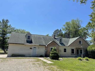 Foreclosed Home - W1807 STATE HIGHWAY 64, 54143