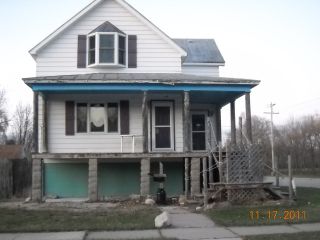 Foreclosed Home - 957 MADISON ST, 54153