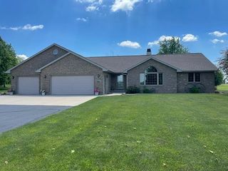 Foreclosed Home - 4199 BROWN COUNTY LINE RD, 54162