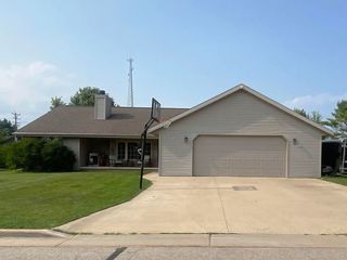 Foreclosed Home - 849 BROWNING DR, 54165