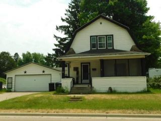 Foreclosed Home - 618 E DIVISION ST, 54166